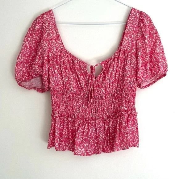 Wayf Floral Size XS Top - Picture 2 of 5